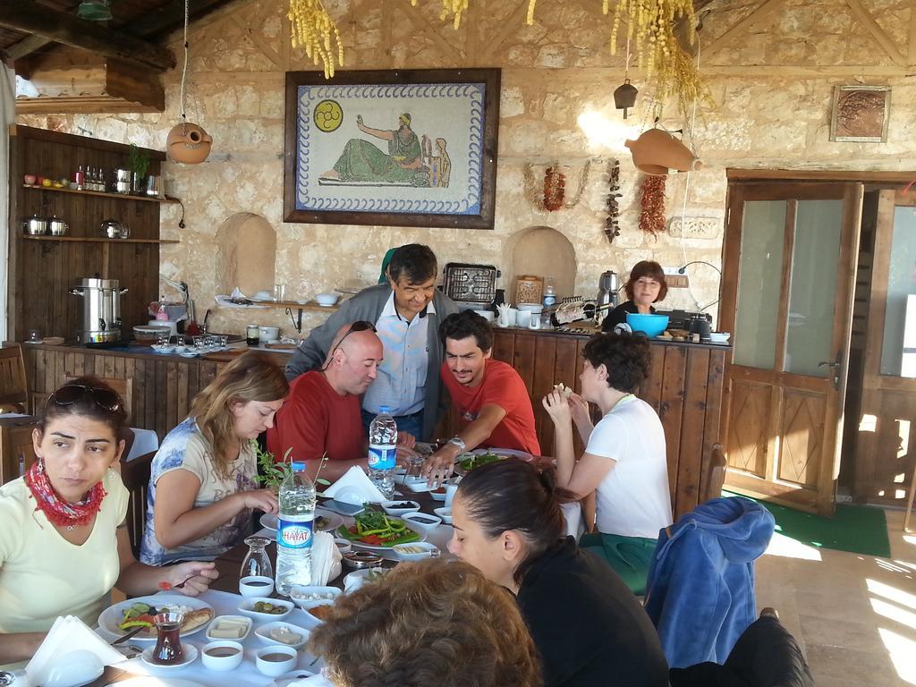 Beymelek Tas Evler Casa de hóspedes Demre Exterior foto